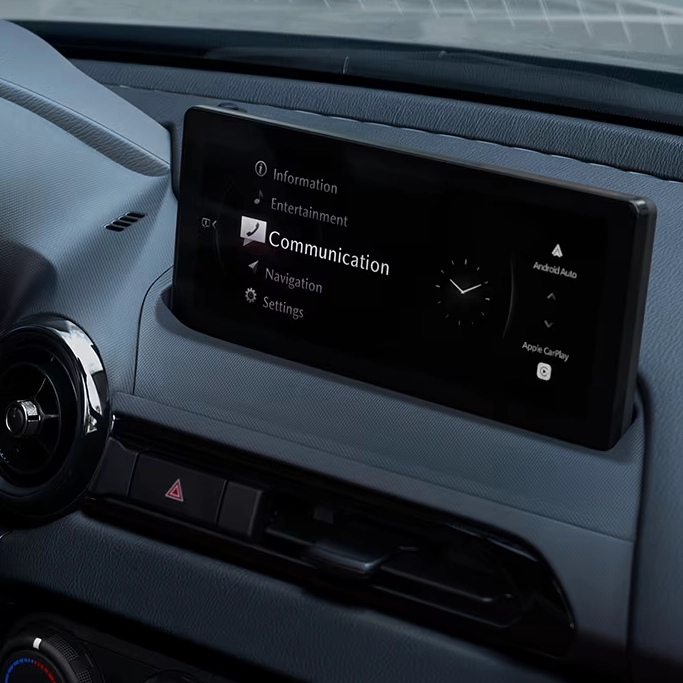 Tableau de bord Mazda MX-5 RF avec écran central